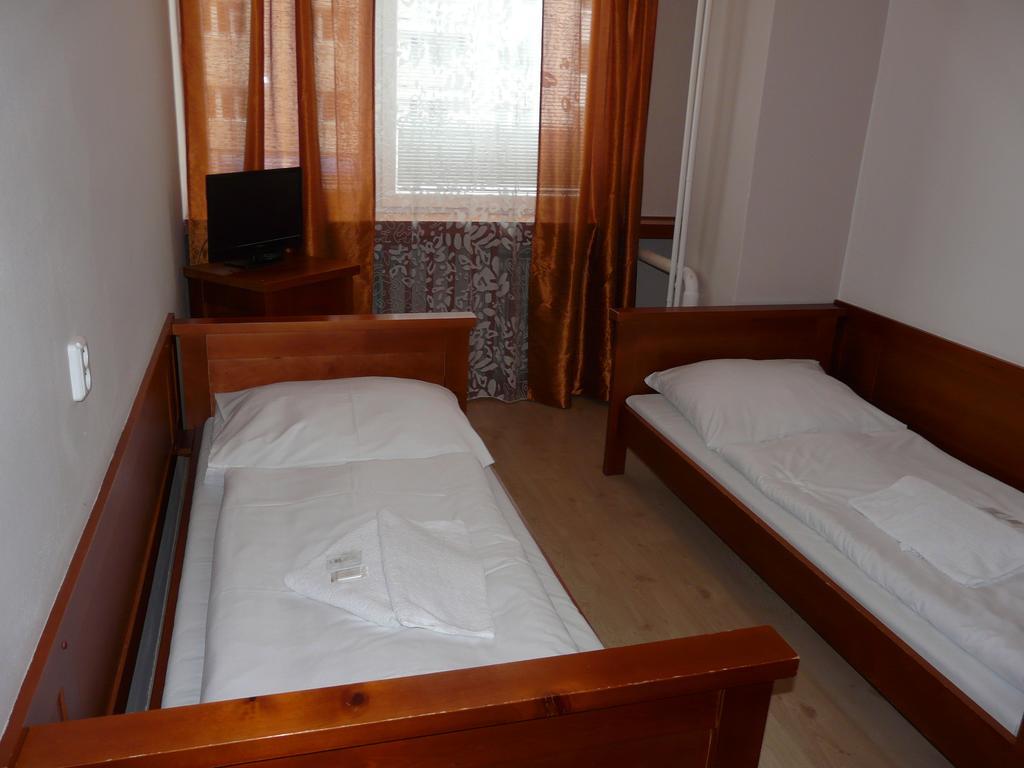 Hotel Ondras Zlín Værelse billede
