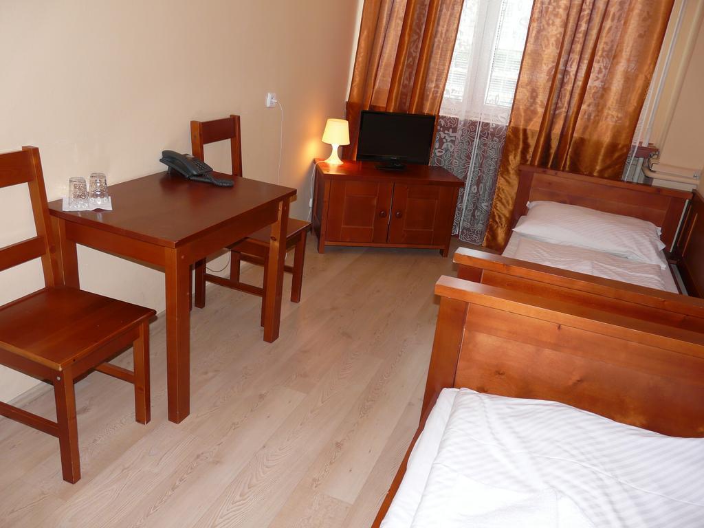 Hotel Ondras Zlín Værelse billede