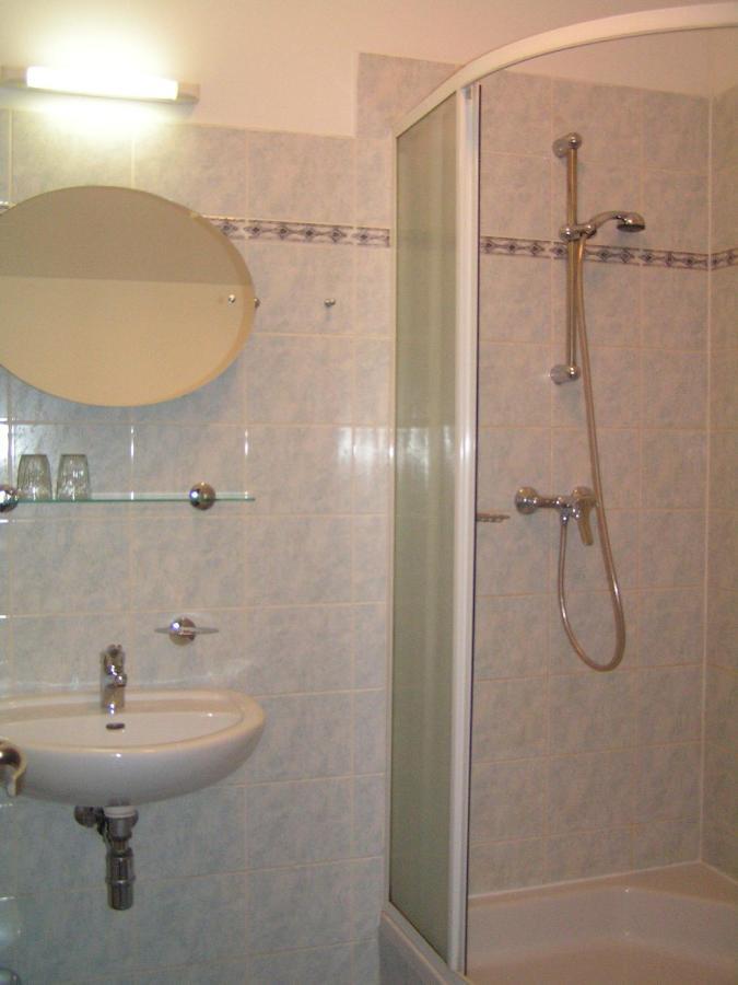 Hotel Ondras Zlín Eksteriør billede